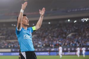 333体育|电竞-官方网站-阎相闯离开大连英博，前往欧塞尔俱乐部学习青训