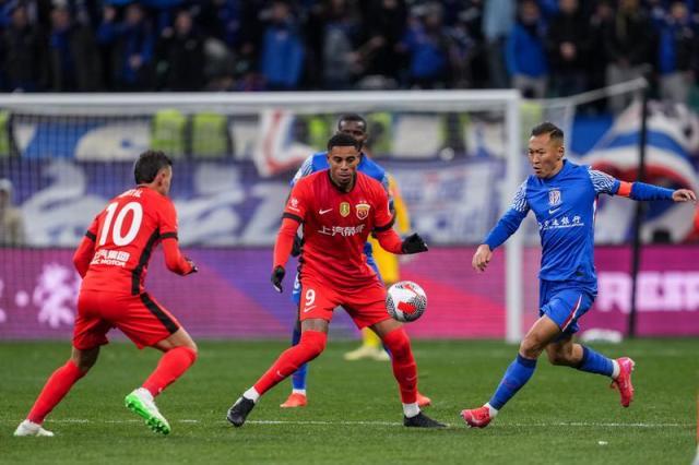 333体育|电竞-官方网站-传海港酝酿换枪一人高危？战泰山无缘首发疑点重重